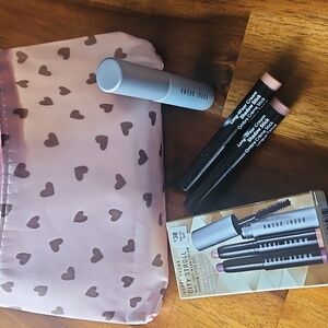 Bobbi Brown City Stroll Mascara & Cream Shadow Stick Set & Heart Pouch.